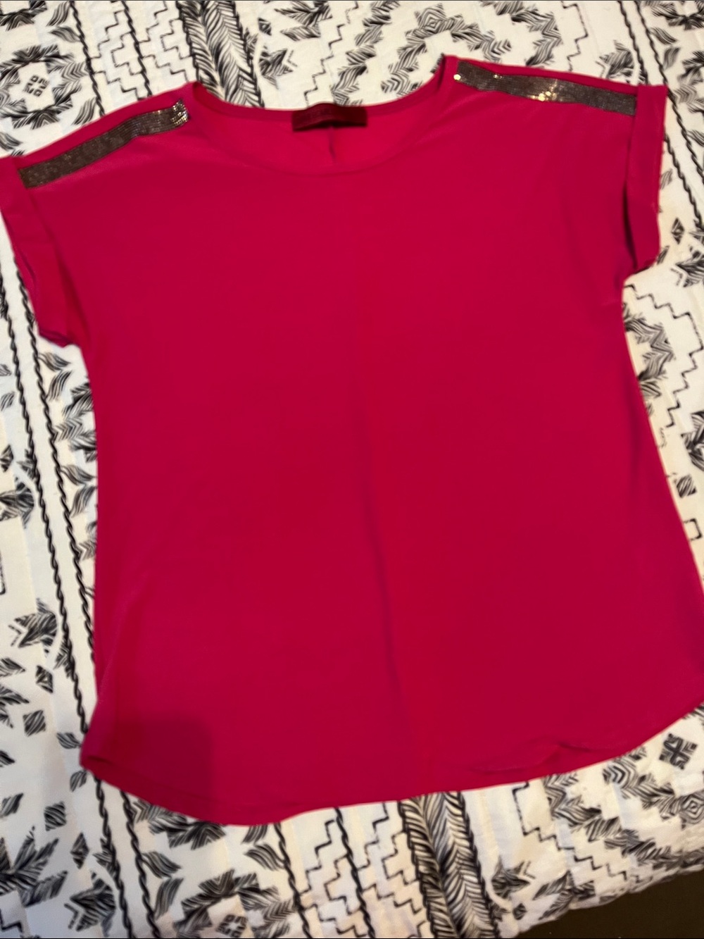 Love Scarlwt Pink Top Size M
